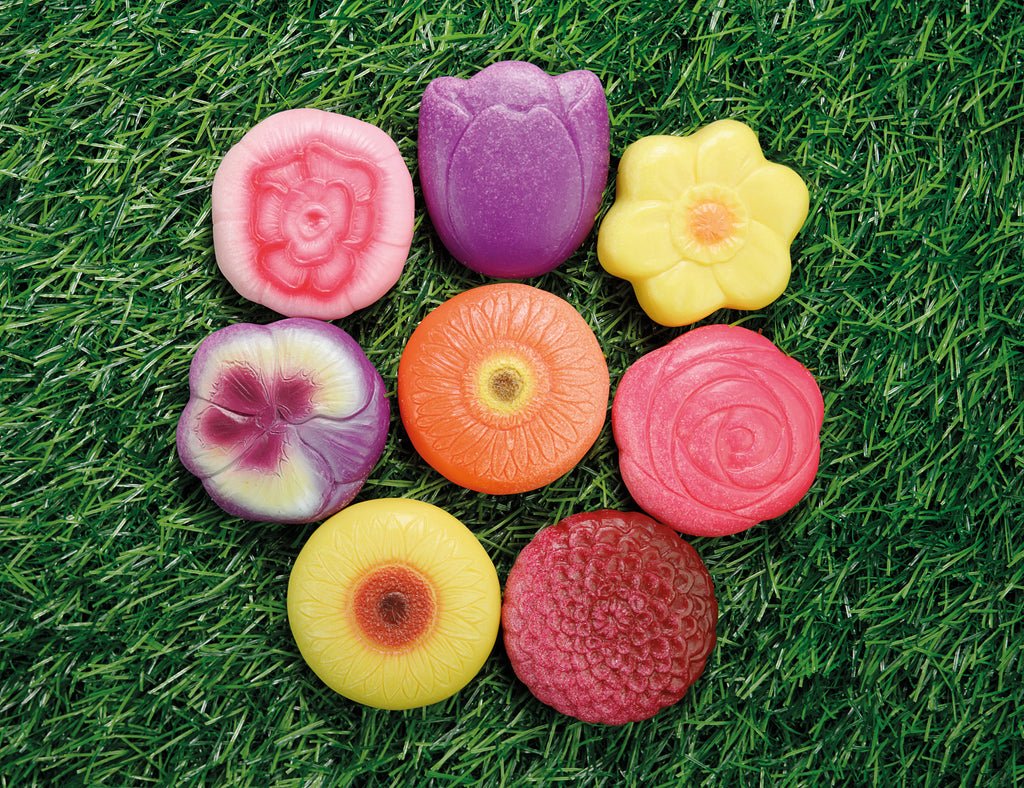 Sensory play flowers